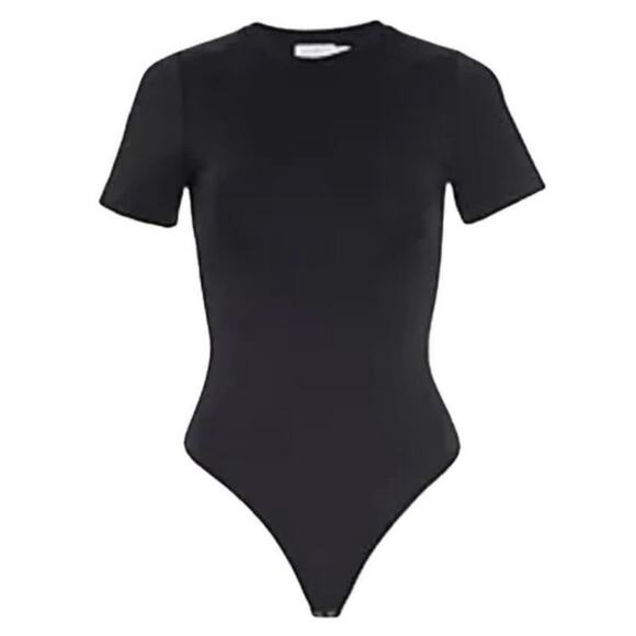 Good American Scuba Knit Short Sleeve Shaper Bodysuit - Picture 1 of 8